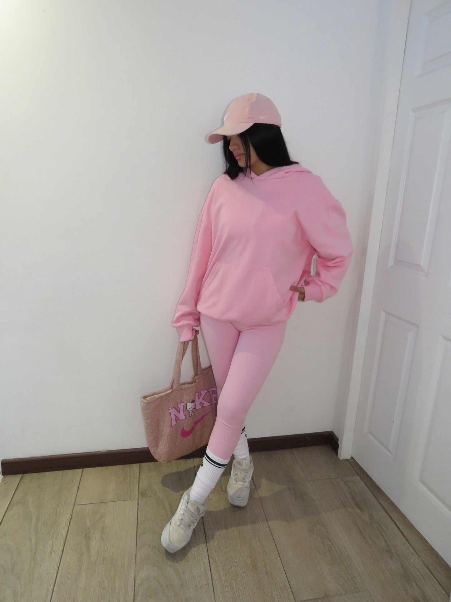 Hoodie basic rosado mangas globo