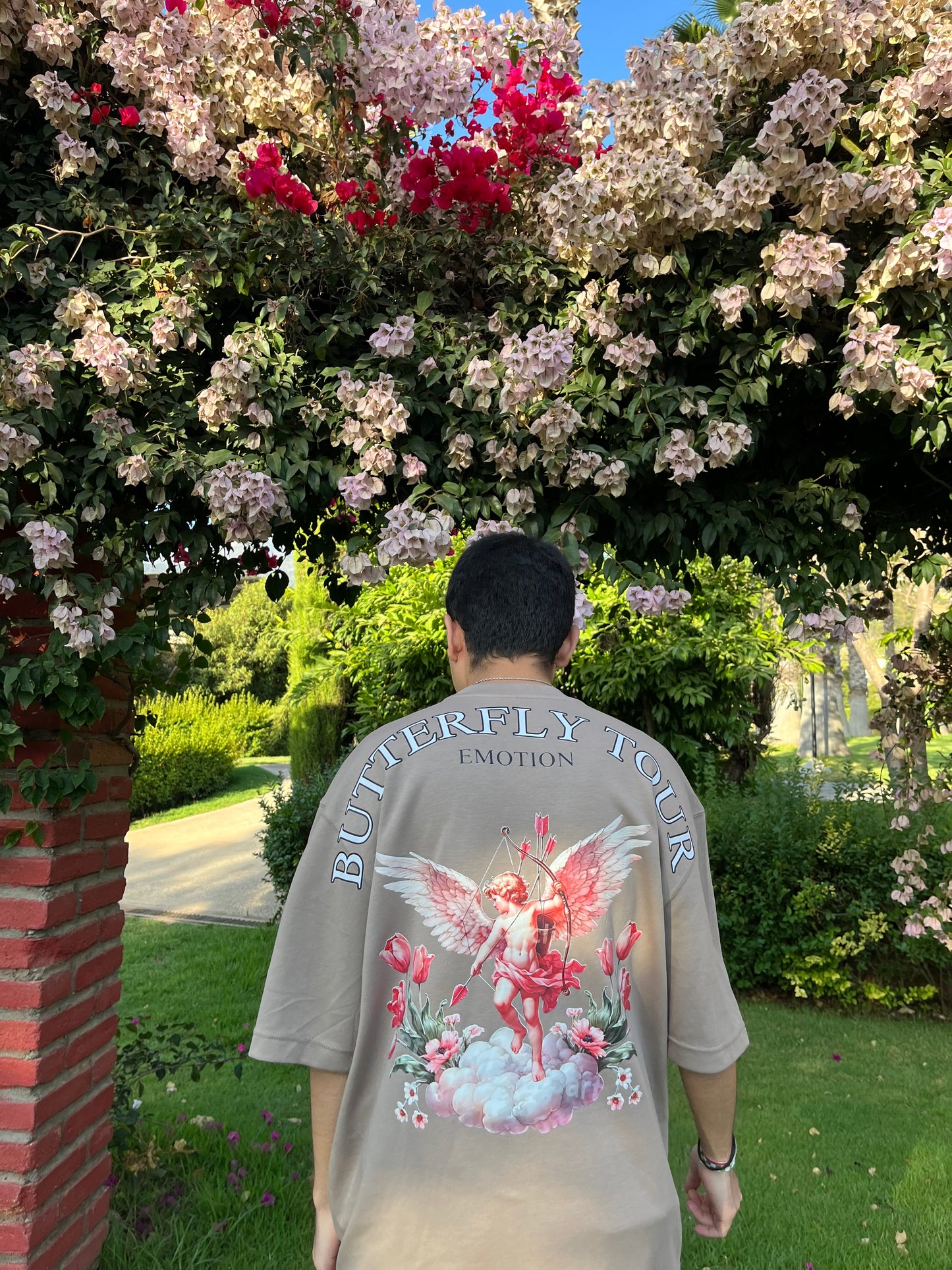 Camiseta emotion modelo oversized