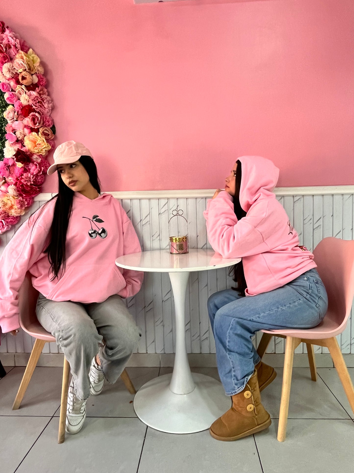 Hoodie lucky modelo manga globo pink