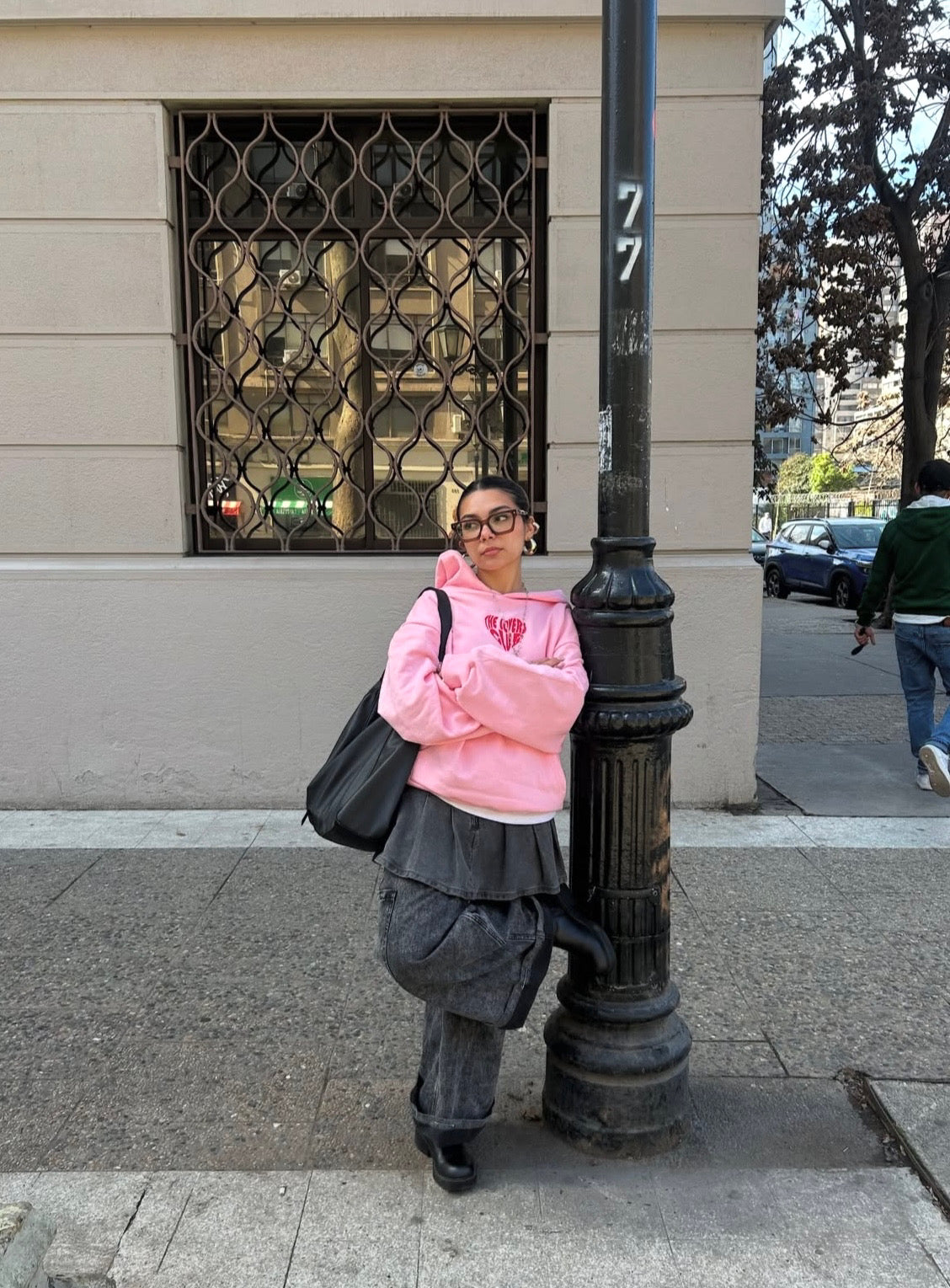 Hoodie the lovers club modelo manga globo pink