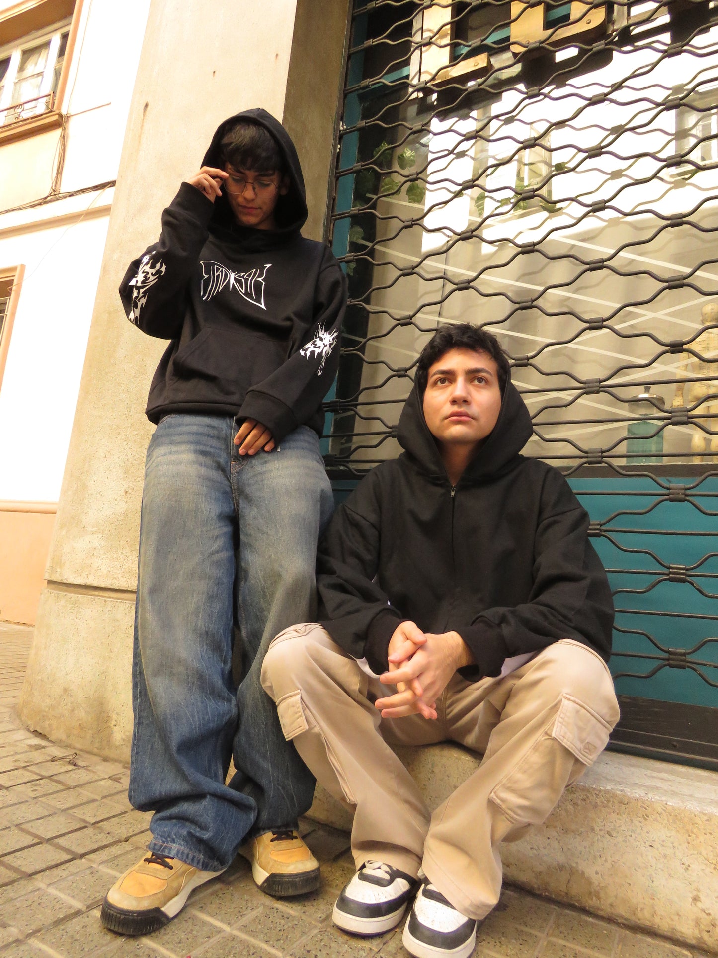 Hoodie butterfly modelo mangas globo ⭑
