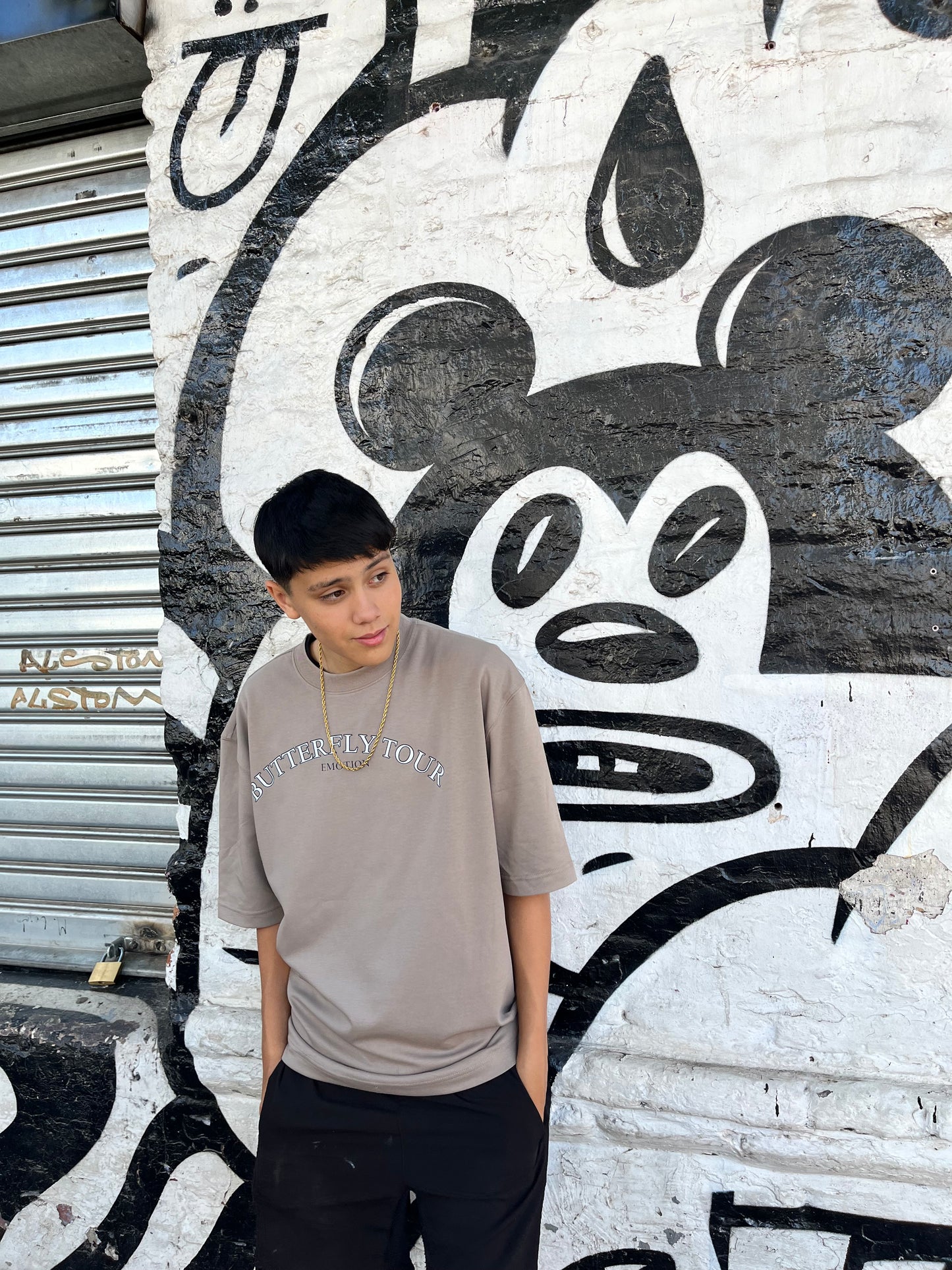 Camiseta emotion modelo oversized