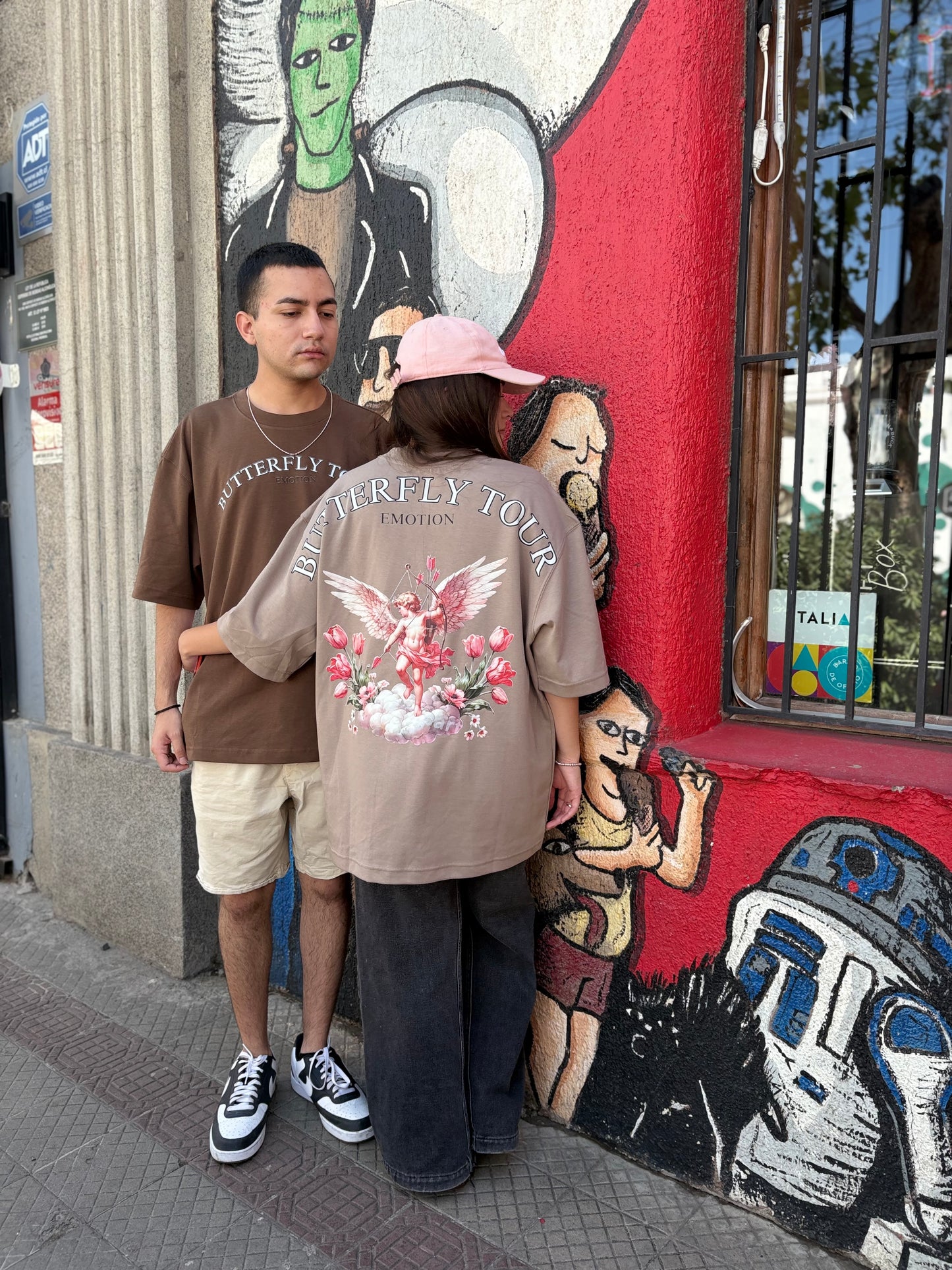 Camiseta emotion modelo oversized