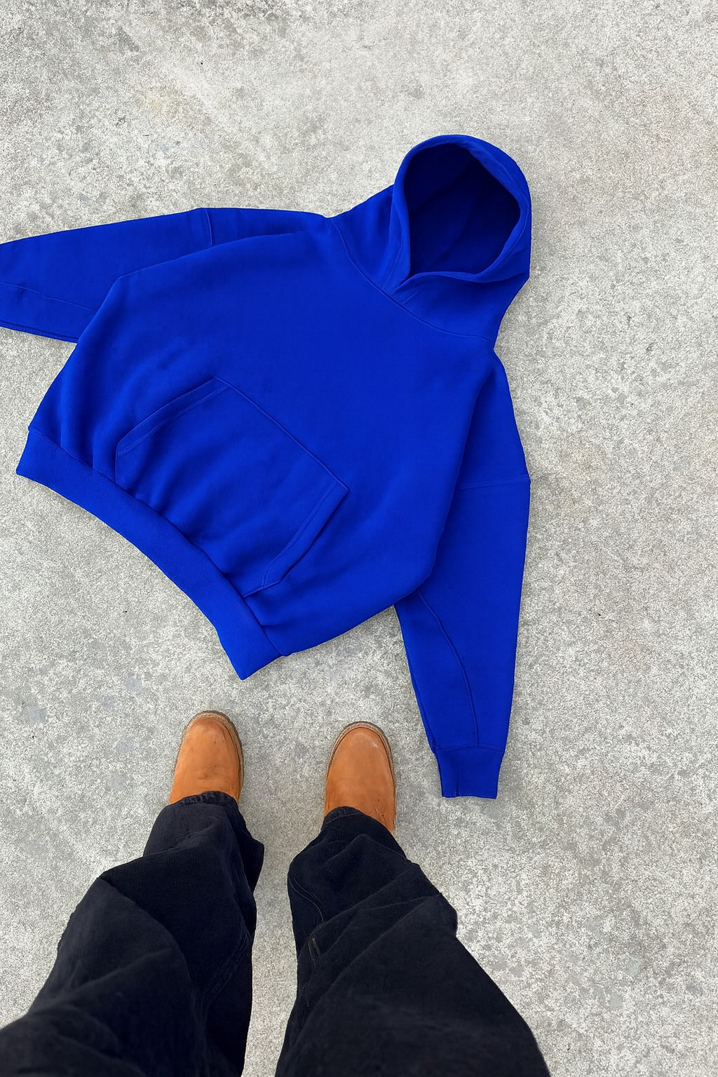 Hoodie basic azul rey mangas globo