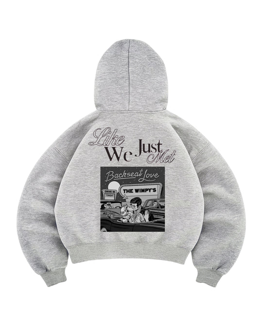 Hoodie  like we just met modelo gris manga globo