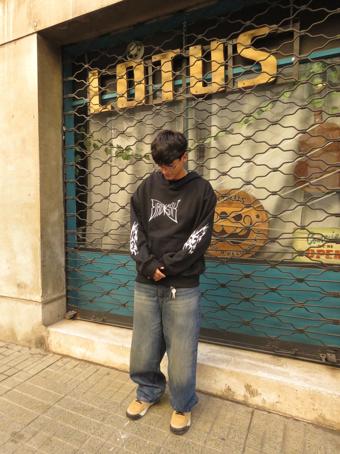Hoodie butterfly  modelo mangas globo ⭑