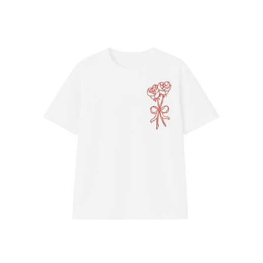Camiseta flower  modelo  recto black friday