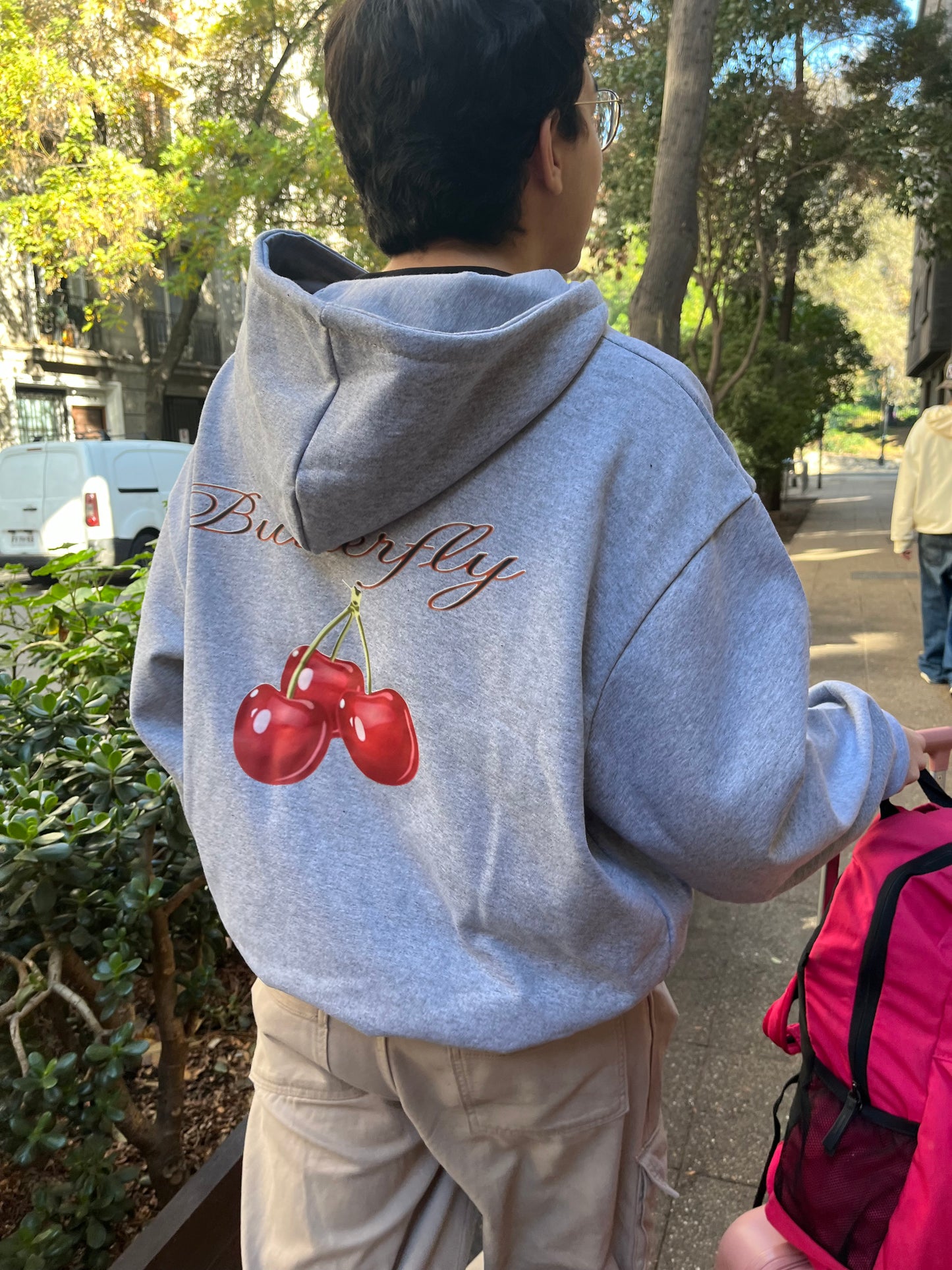 Hoodie cherry modelo manga globo gris