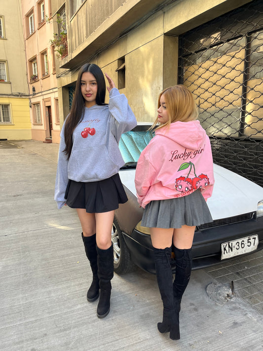 Hoodie cherry  modelo mangas globo ⭑