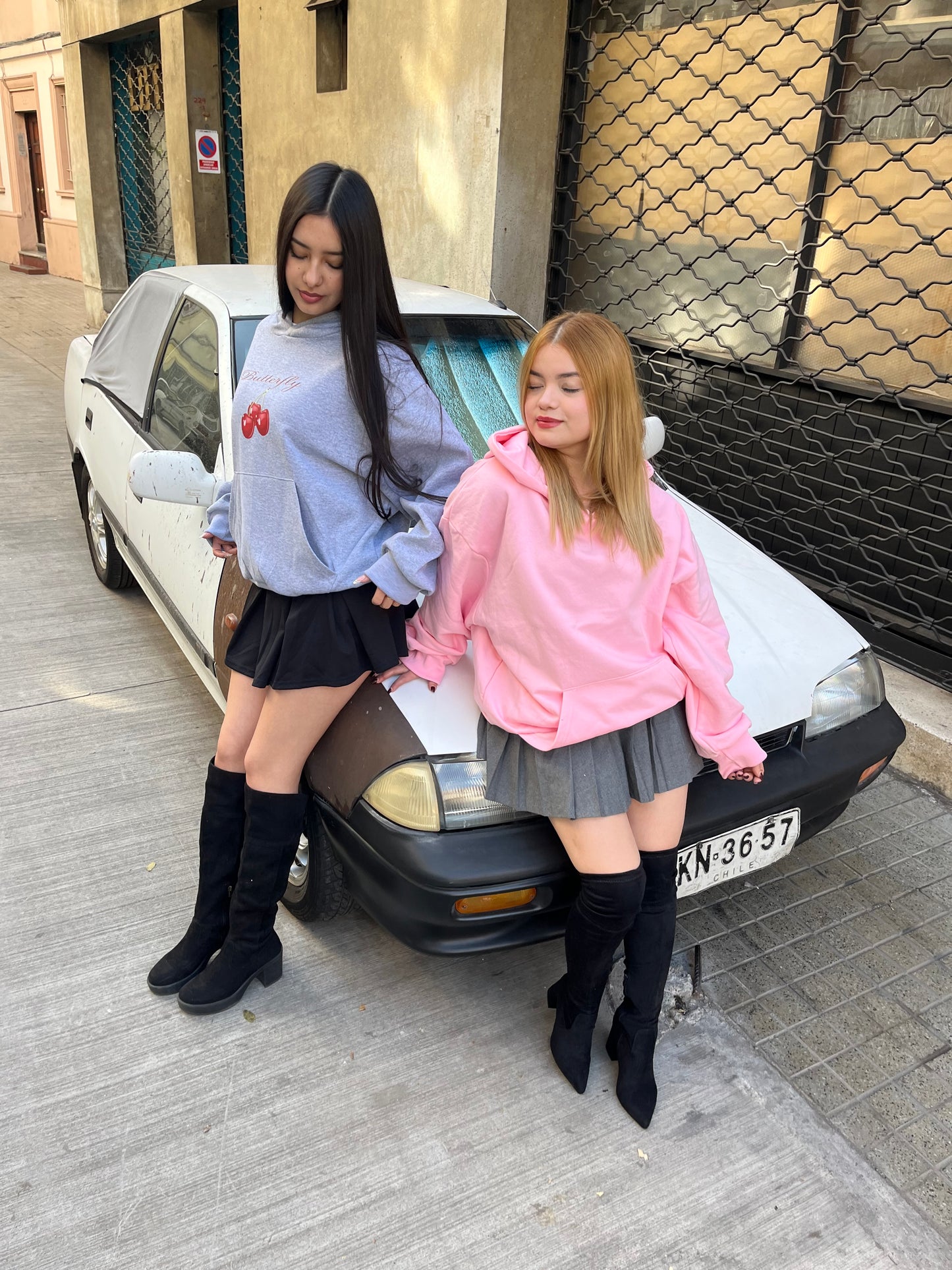 Hoodie basic rosado mangas globo