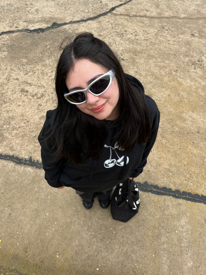 Hoodie cherry modelo clásico negro