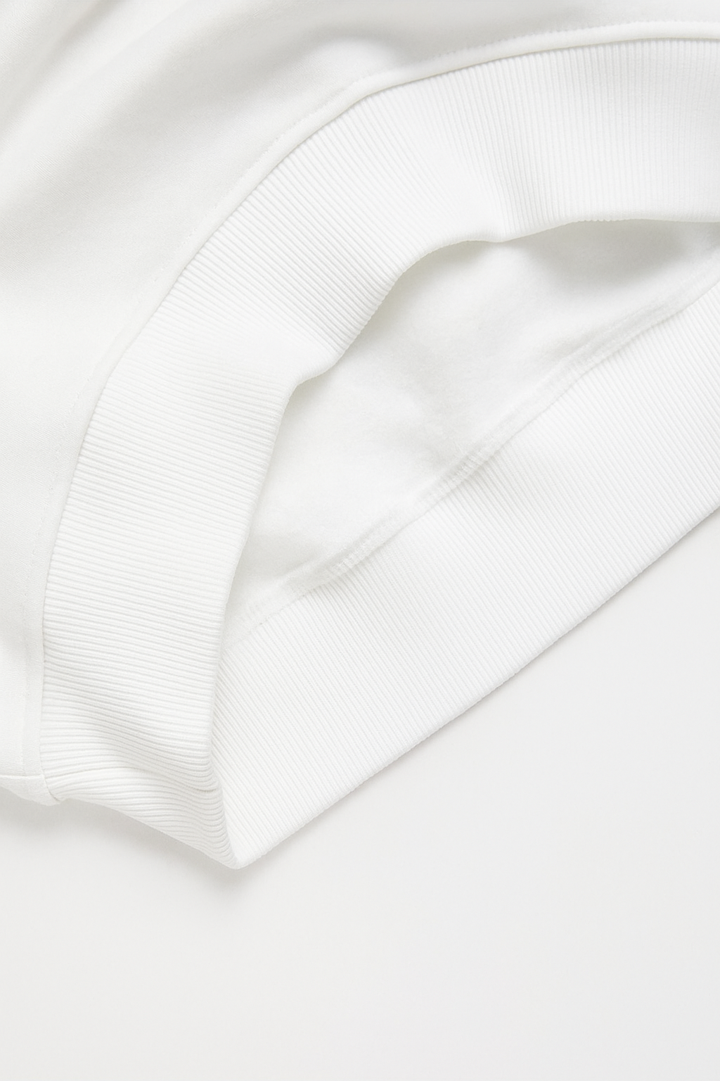 Butterfly Emblem White - Hoodie Mangas Globo