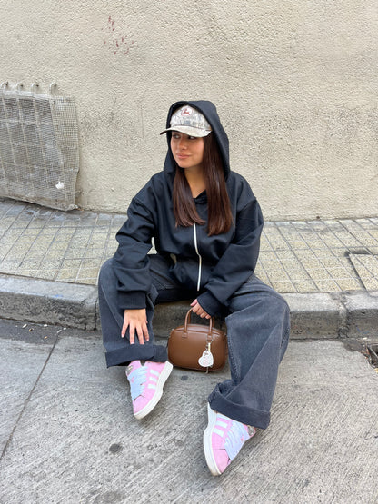 Basic Black -Hoodie Mangas Globos