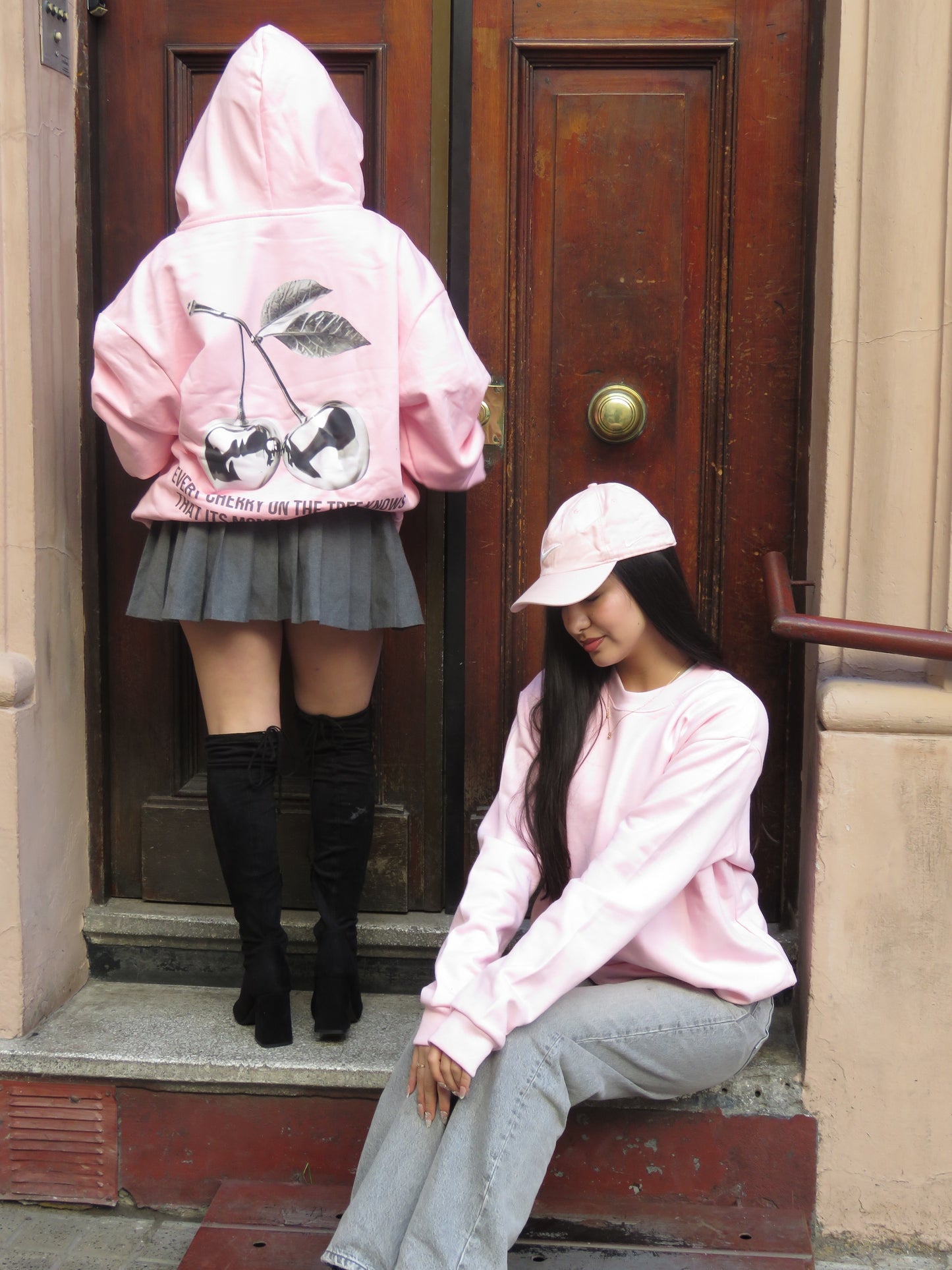 Hoodie cherry  modelo mangas globo ⭑