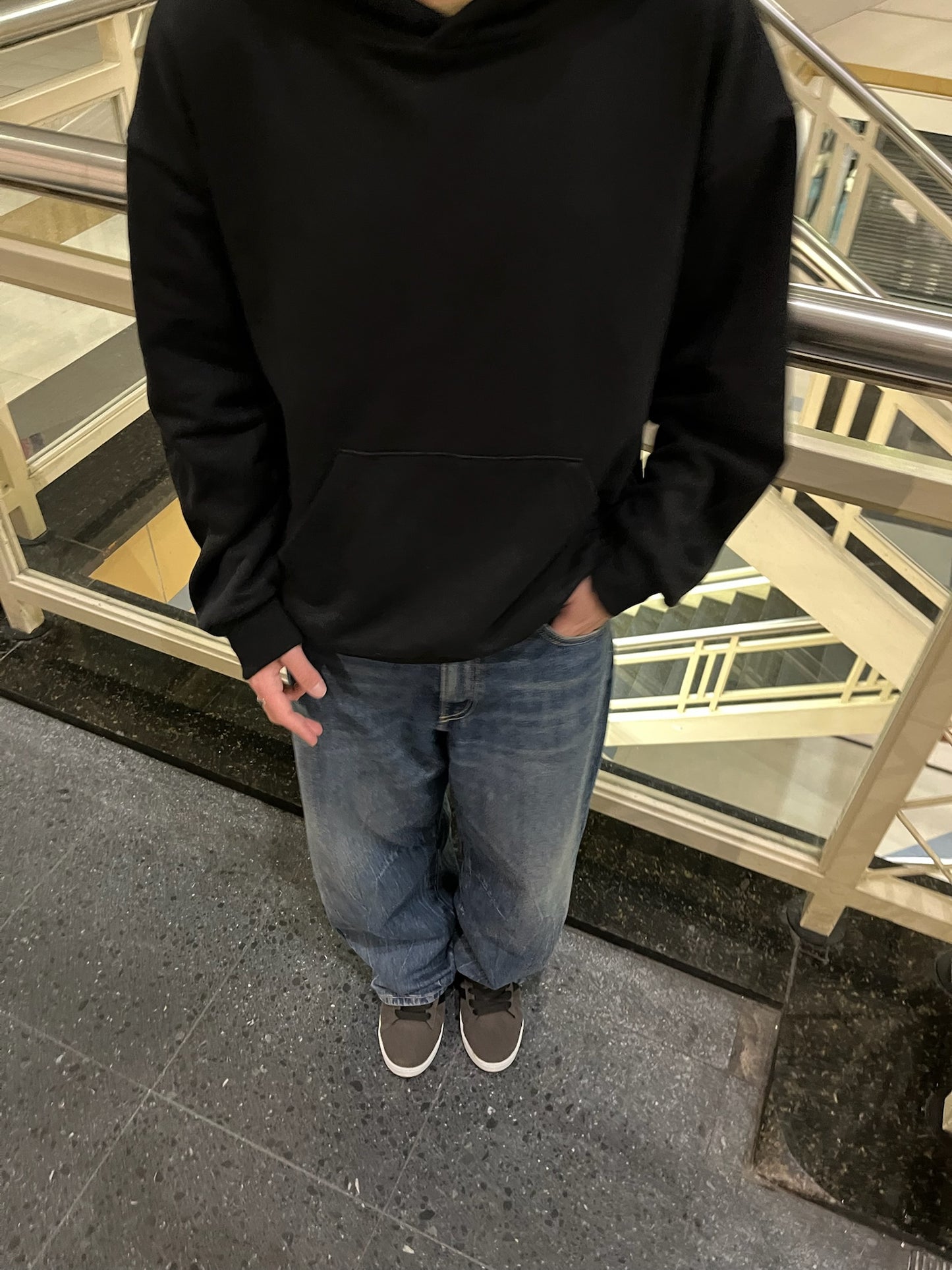 Basic Black - Hoodie Mangas Globo