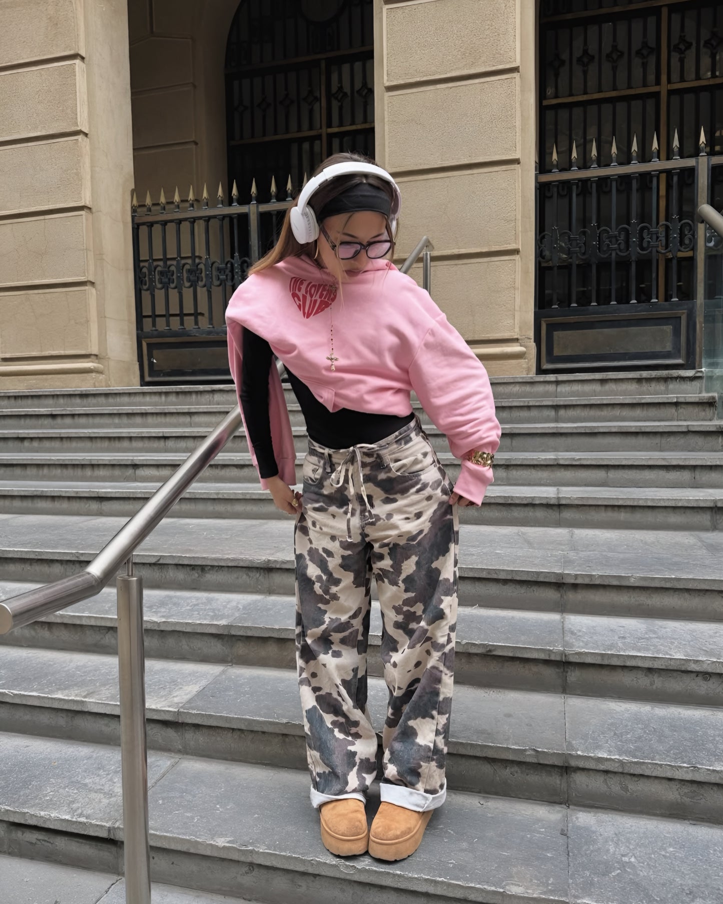 Hoodie the lovers club modelo manga globo pink