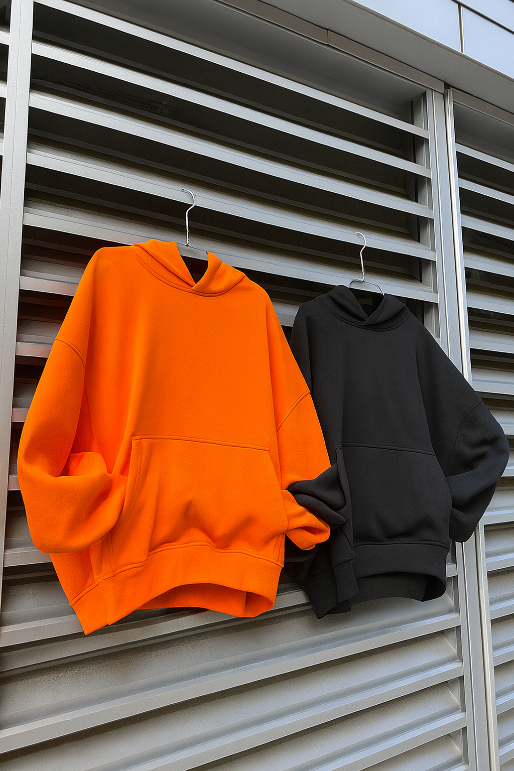 Hoodie basic naranjo modelo clásico ★