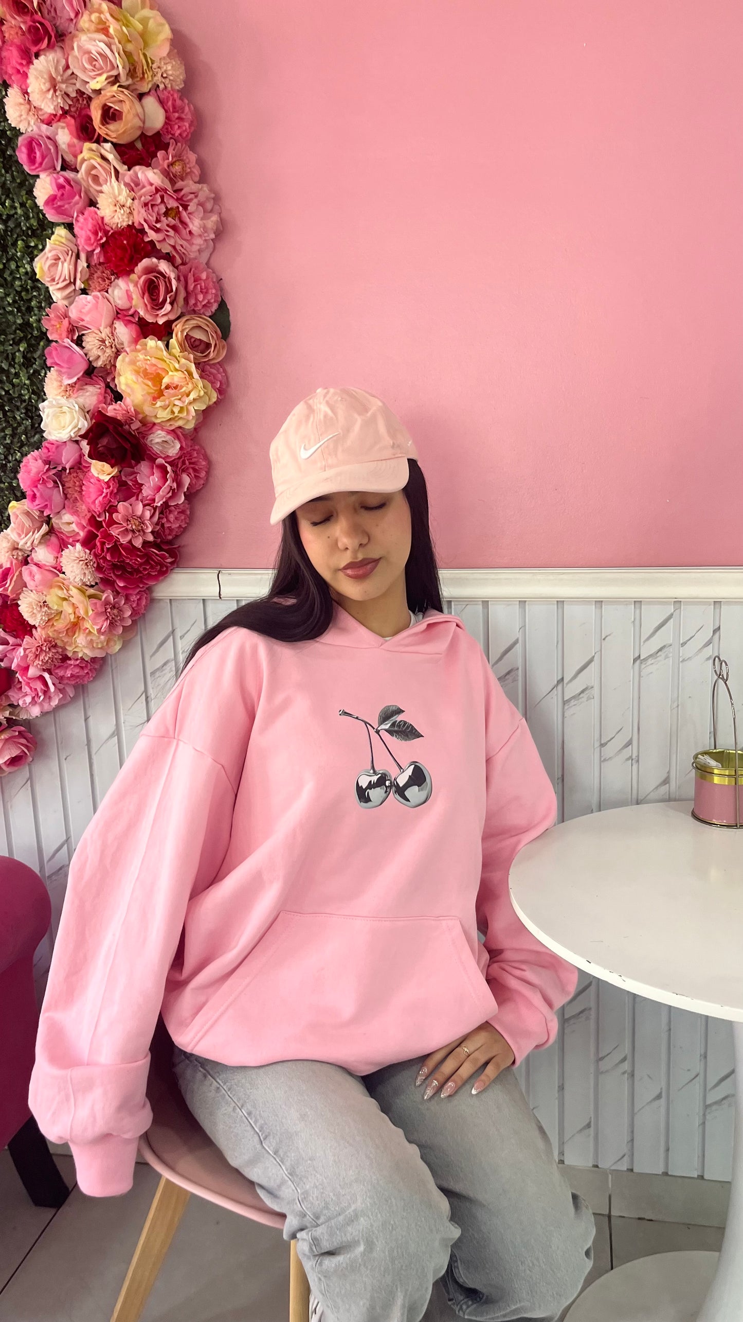 Hoodie cherry  modelo mangas globo ⭑