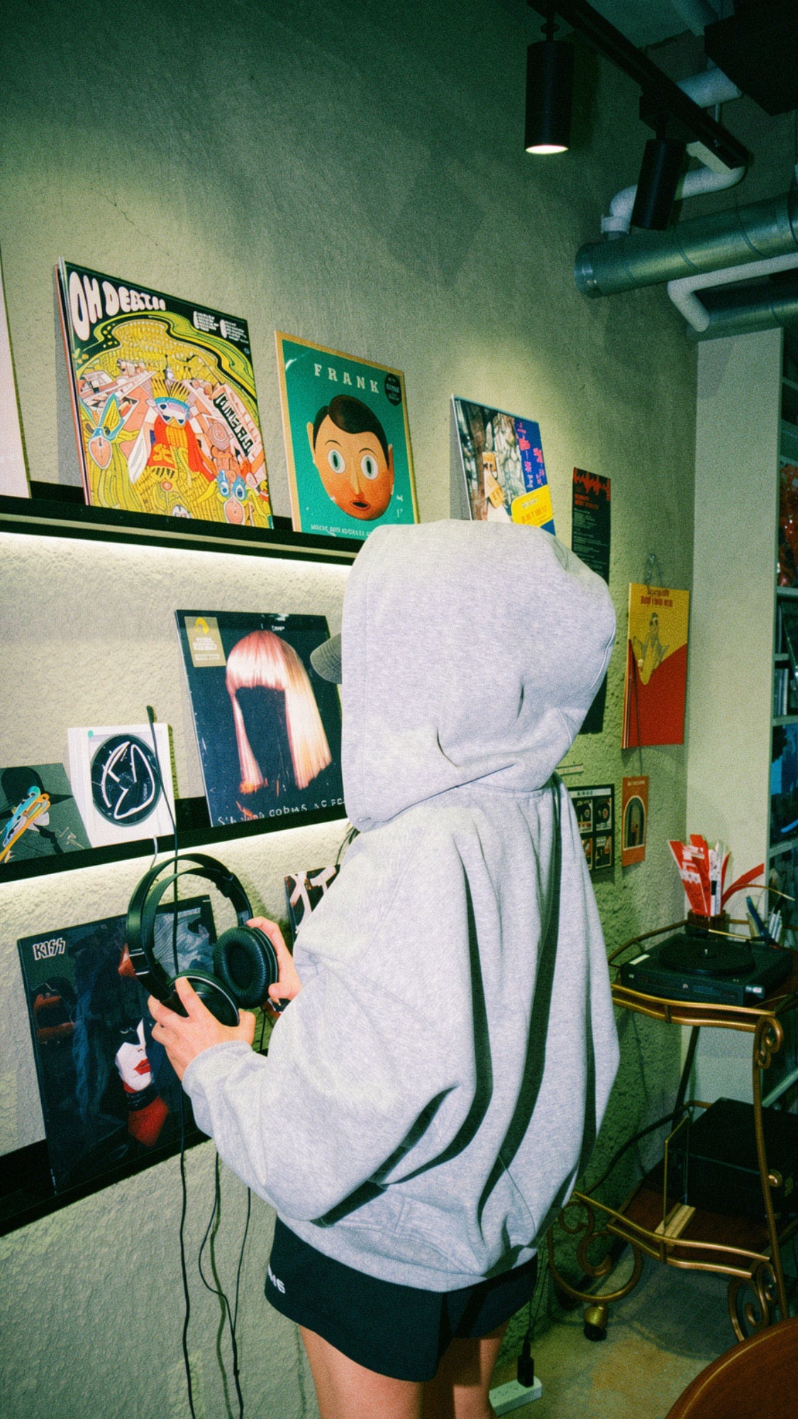 Basic Gris - Hoodie Zip Mangas Globos