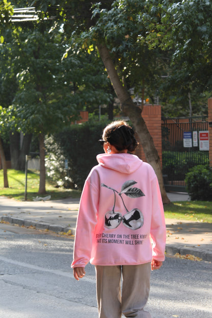 Hoodie cherry modelo clásico rosado pastel