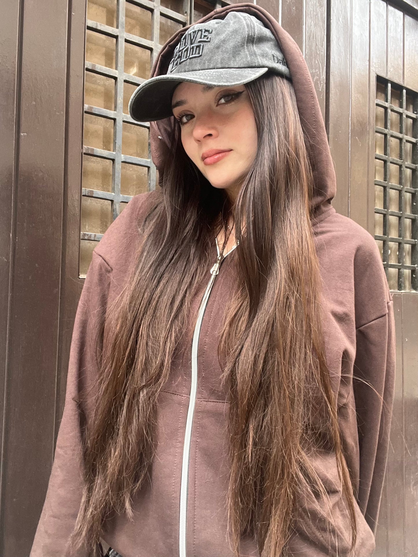 Basic Coffe  - Hoodie Zip Mangas Globos